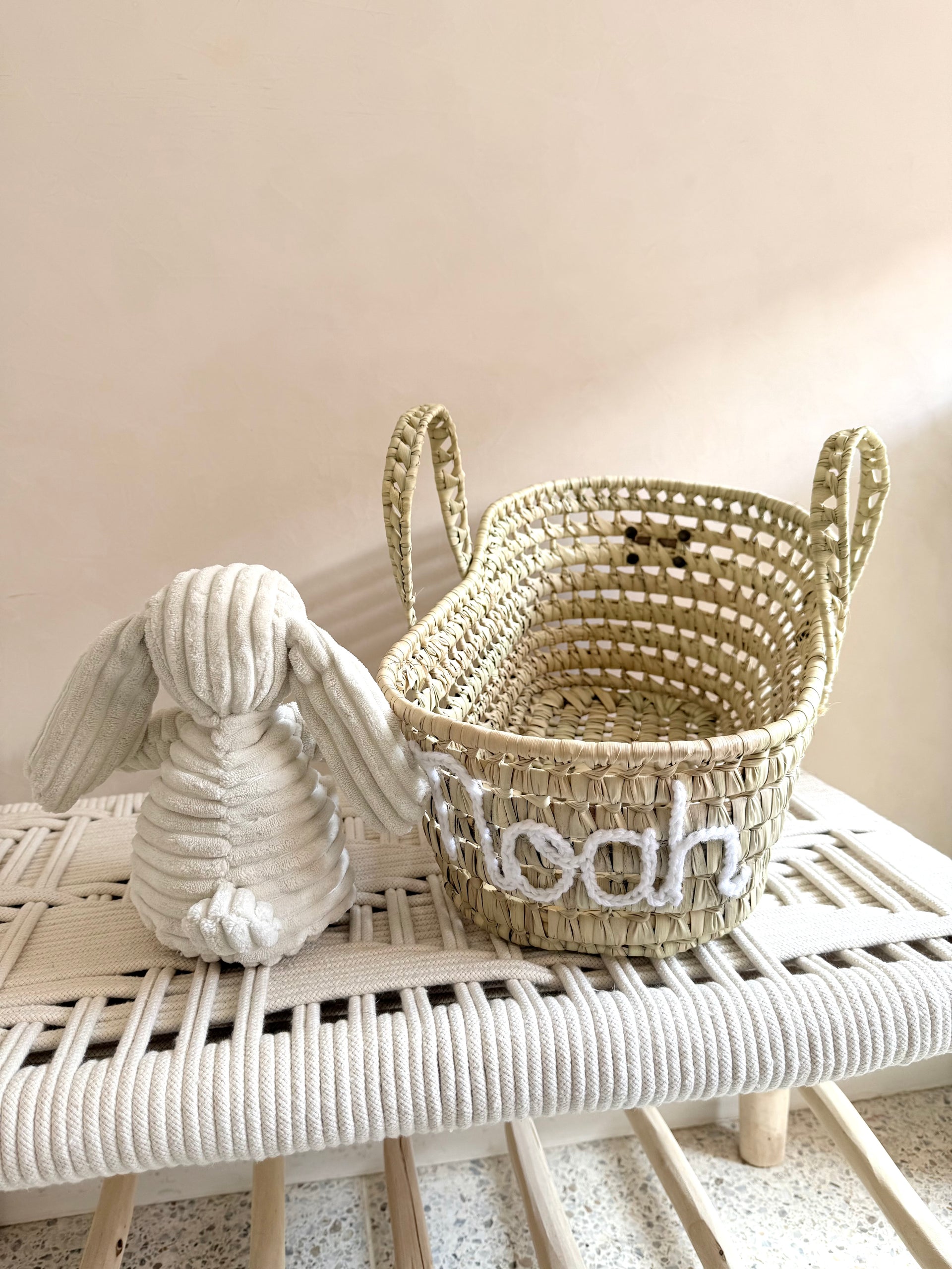 Couffin de poupée artisanal en palme recyclée - Couffin décoratif en paille tressée