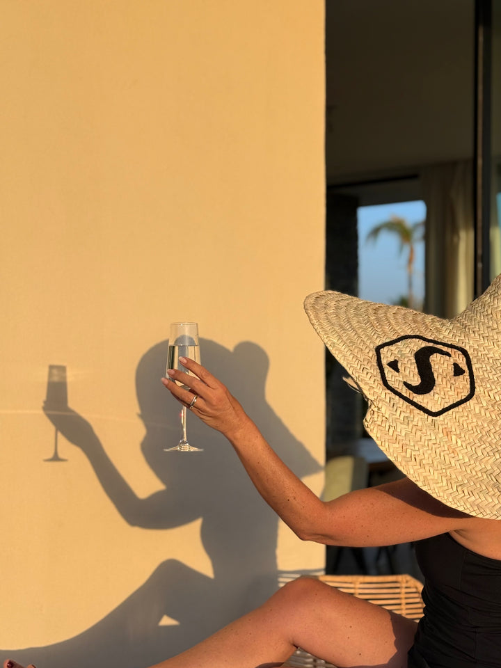 XXL embroidered straw hat size L — Family Home wall decoration